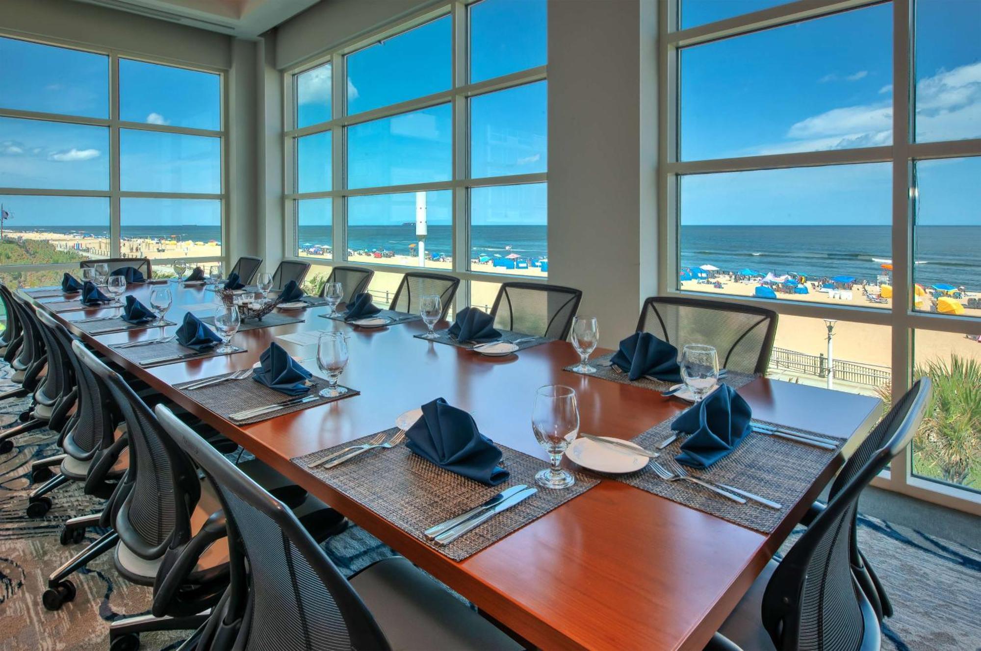 Hilton Garden Inn Virginia Beach Oceanfront Esterno foto